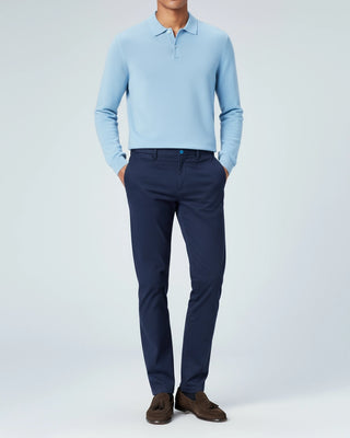 Chino homme coupe fuselée - Détail texture coton 100% premium